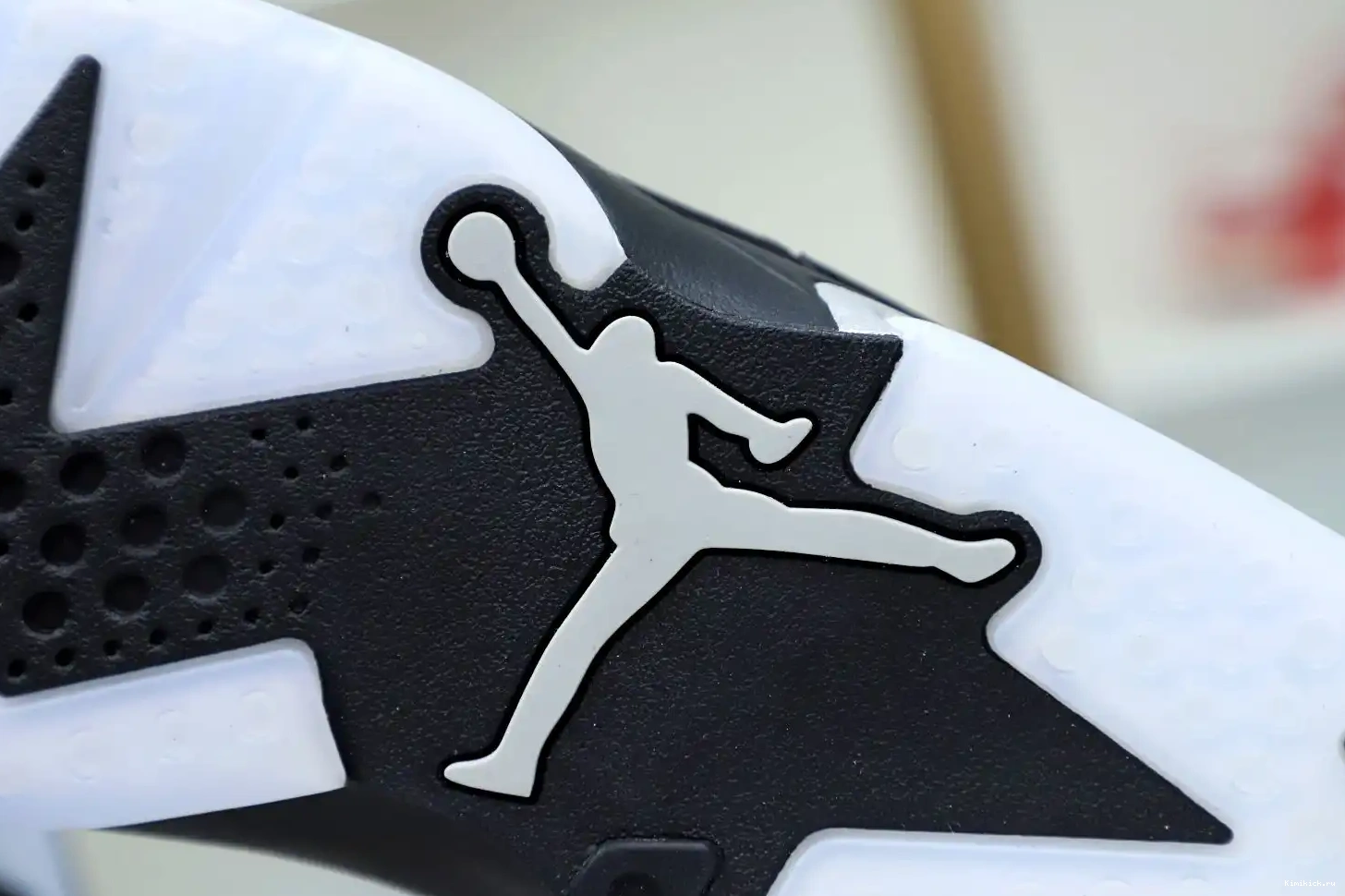 Kimikick 6 CHROME JORDAN AIR 0423
